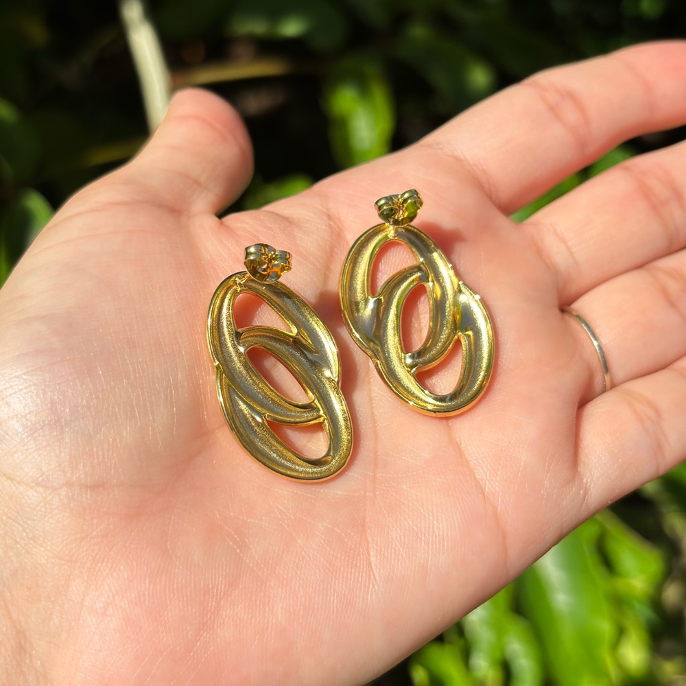 18K Gold Plated Double Hoop Earrings - Picture 6 of 6